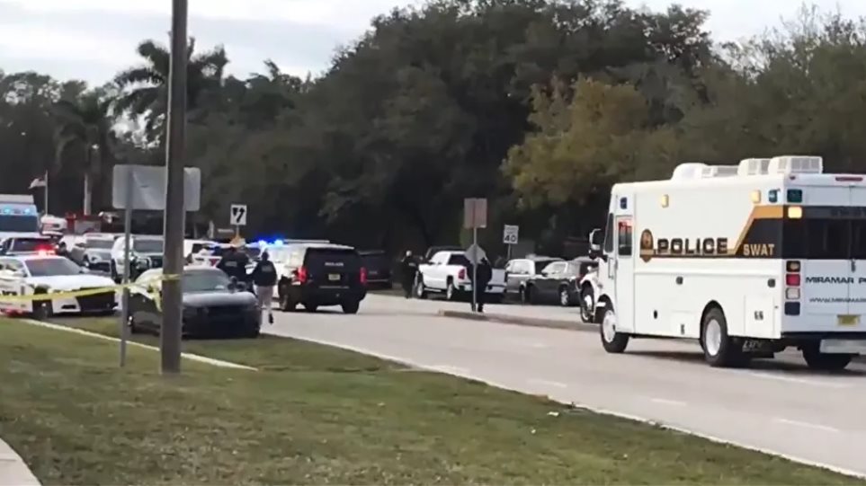 Δυο πράκτορες του FBI έπεσαν νεκροί από πυροβολισμούς στη Φλόριντα - Φωτογραφία 1