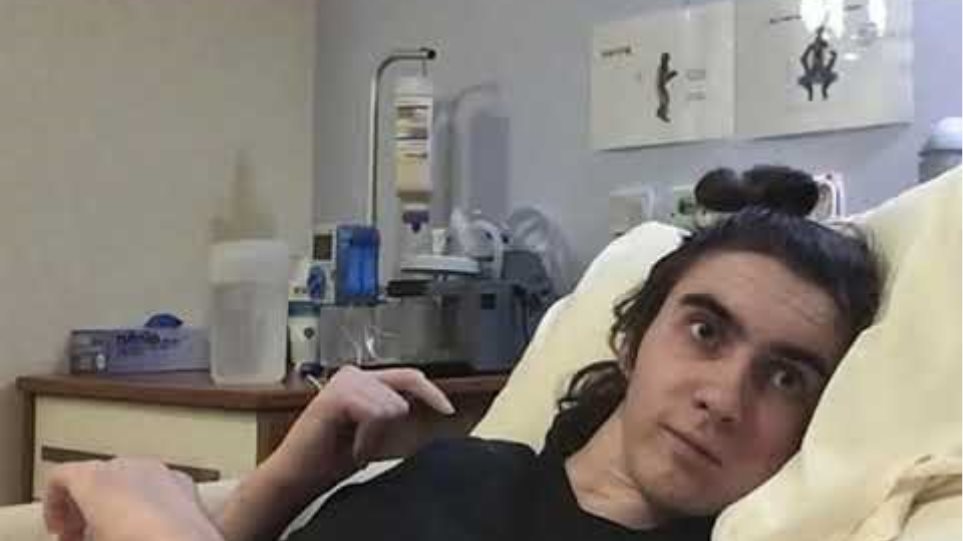 Βρετανία: 19χρονος ξύπνησε από κώμα 11 μηνών -Δεν γνωρίζει τίποτα για την πανδημία - Φωτογραφία 2