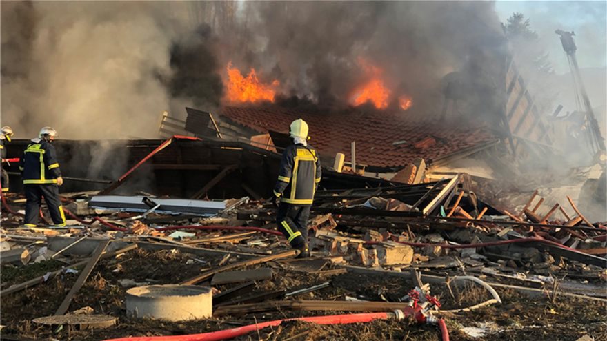 Καστοριά: Αναζητούνται τα αίτια της έκρηξης που ισοπέδωσε το ξενοδοχείο - Τι λέει ο ιδιοκτήτης - Φωτογραφία 4