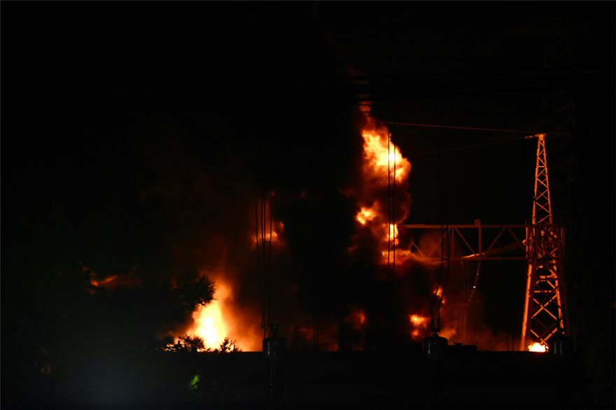 Έκρηξη στον Ασπρόπυργο: Βραχυκύκλωμα η αιτία - Πάνω από 1 εκατ. άνθρωποι έμειναν χωρίς ρεύμα! - Φωτογραφία 11