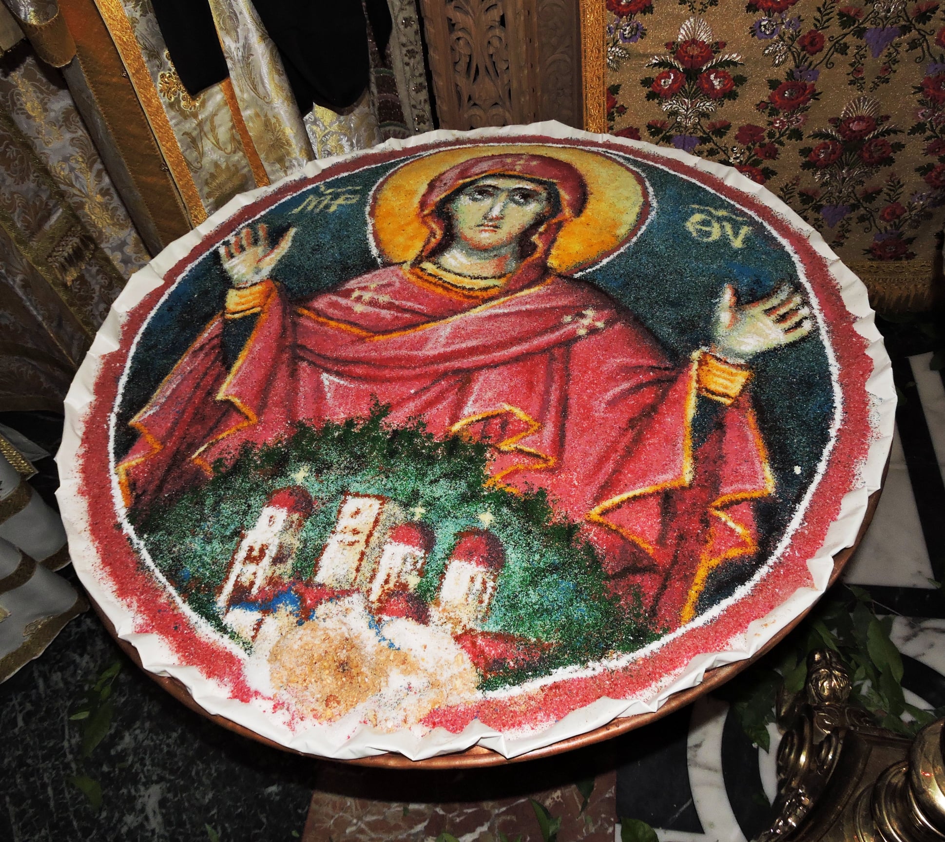 Τα κόλλυβα στο Άγιον Όρος είναι μία ζαχαροπλαστική και αγιογραφική τέχνη ! - Φωτογραφία 9