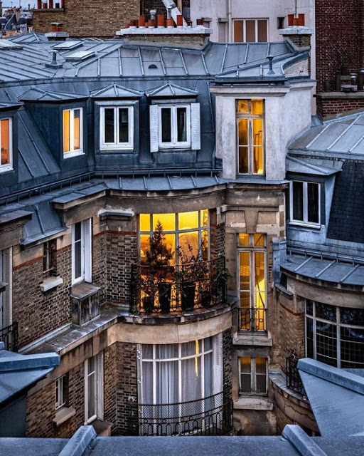 Οι στέγες του Παρισιού μέσα από τον φακό του Raphael Metivet  Haussmann Georges-Eugène - Φωτογραφία 14