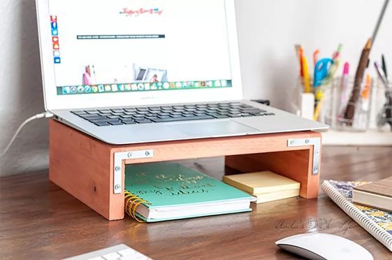 DIY Κατασκευές σταντς γραφείου για laptop - Φωτογραφία 3