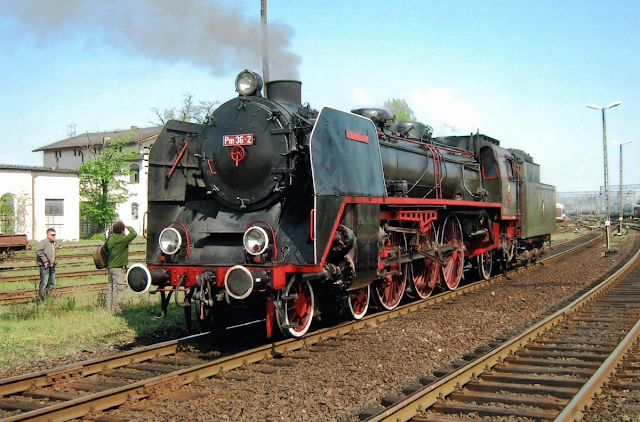 PKP Class Pm36 – η «ωραία Ελένη» των πολωνικών σιδηροδρόμων. Δείτε εικόνες και video. - Φωτογραφία 1