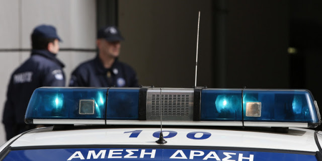 Άντρας μαχαίρωσε αστυνομικό στο Λουτράκι κατά τη διάρκεια ελέγχου - Φωτογραφία 1