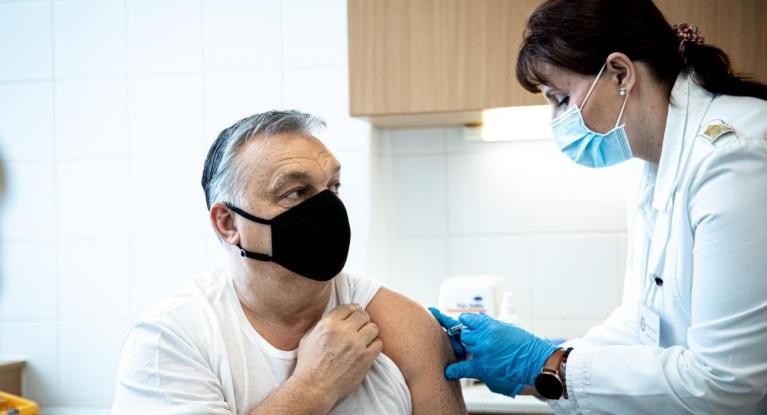 Κινεζικό εμβόλιο έλαβε ο πρωθυπουργός της Ουγγαρίας – Εμβολιασμοί και με το SputinkV - Φωτογραφία 1