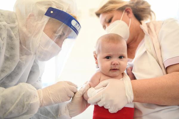 Ανοίγει η συζήτηση για τον εμβολιασμό -και- των παιδιών - Φωτογραφία 1