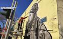 Σε τοιχίο του ΟΣΕ: Η ιστορία των εβραίων της Θεσσαλονίκης μέσα από εικόνες γκράφιτι.