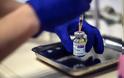 Κοροναϊός: Εννέα χώρες σταματούν προσωρινά τη χορήγηση του εμβολίου της AstraZeneca