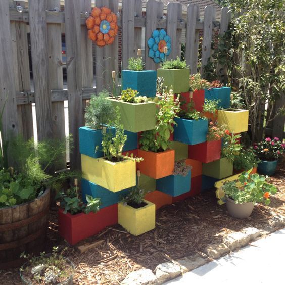 30+ Ιδέες για να προσθέσετε χρώμα στον κήπο ή το μπαλκόνι - Φωτογραφία 26