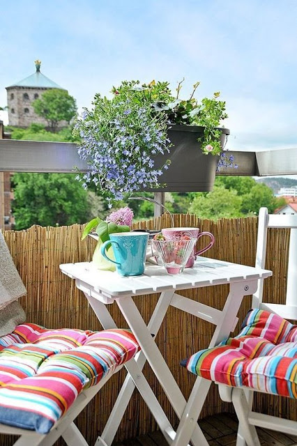 30+ Ιδέες για να προσθέσετε χρώμα στον κήπο ή το μπαλκόνι - Φωτογραφία 9