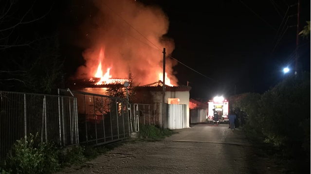 Τραγωδία στο Ρέθυμνο: Ηλικιωμένη βρέθηκε απανθρακωμένη μετά από φωτιά στο σπίτι της - Φωτογραφία 1