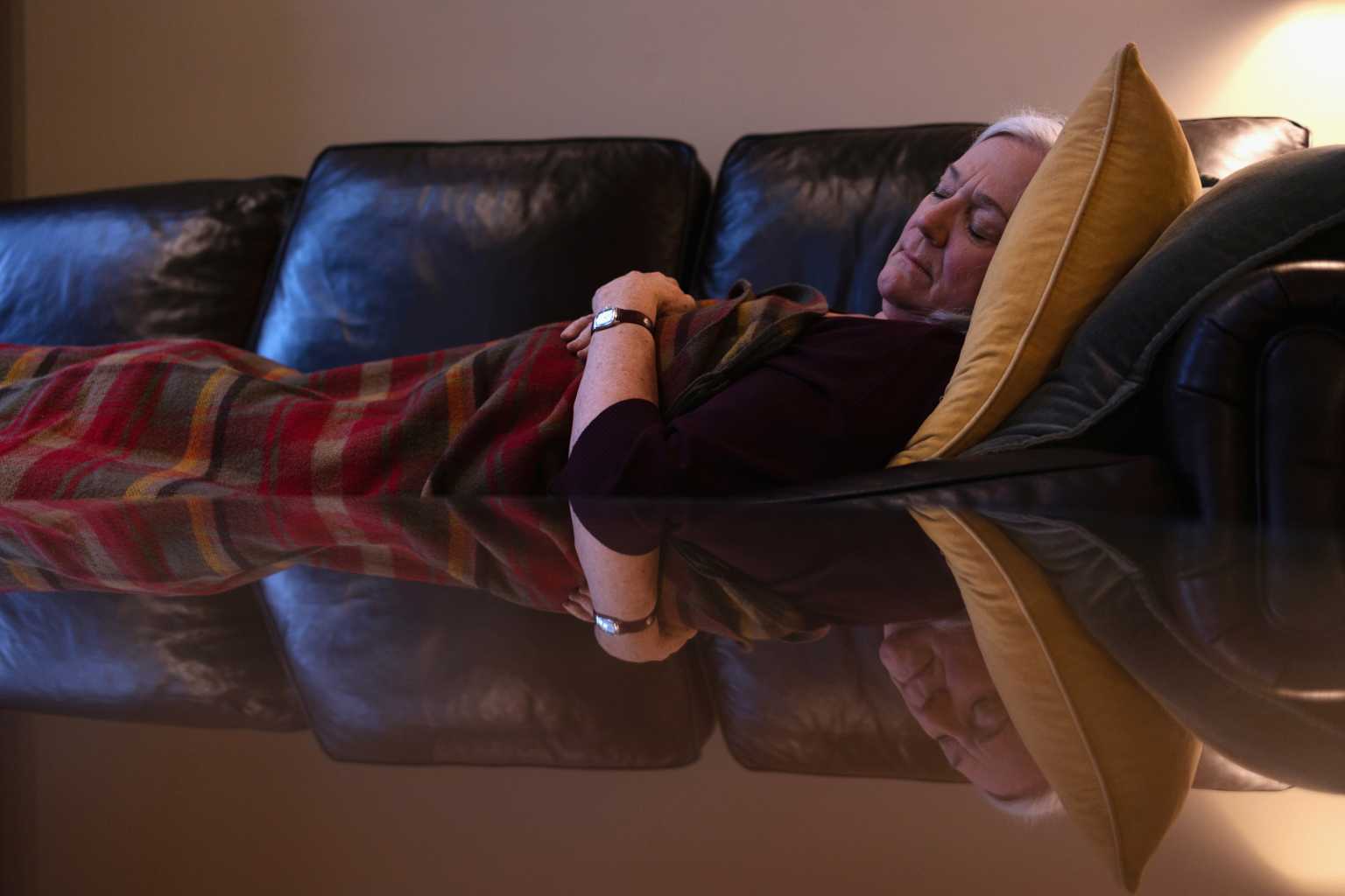 Κορονοϊός – Έρευνα: Αϋπνία και υπερκόπωση αυξάνουν τον κίνδυνο σοβαρής νόσησης - Φωτογραφία 1