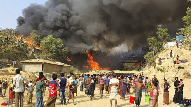 Μπαγκλαντές: Στις φλόγες καταυλισμός προσφύγων Ροχίνγκια - Φόβοι για πολλούς νεκρούς - Φωτογραφία 1