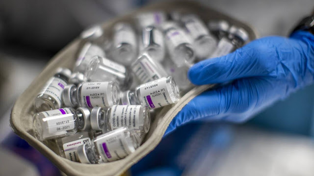 Κοροναϊός - Καναδάς: Θάνατος 54χρονης από θρομβοεμβολή μετά τον εμβολιασμό με AstraZeneca - Φωτογραφία 1