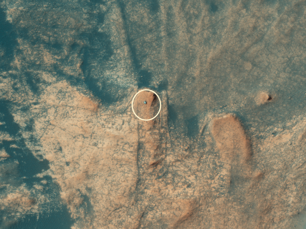 Μια εντυπωσιακή φωτογραφία του Curiosity από το διάστημα - Φωτογραφία 1