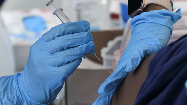 Βέλγιο: Μπλοκάρει τους εμβολιασμούς με J&J για τους κάτω των 41 μετά το θάνατο γυναίκας - Φωτογραφία 1