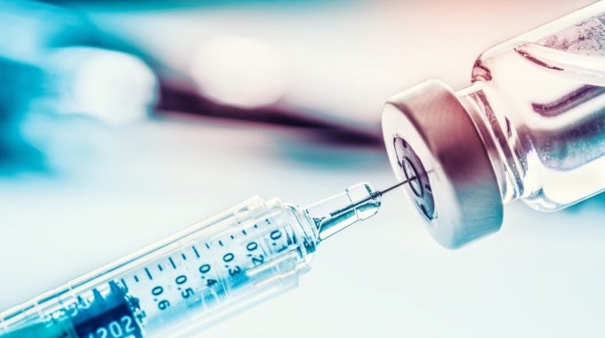 Θεμιστοκλέους: Αυτόματα θα ακυρώνεται η 2η δόση εμβολίου για όσους έχουν νοσήσει με κορονοϊό - Φωτογραφία 1