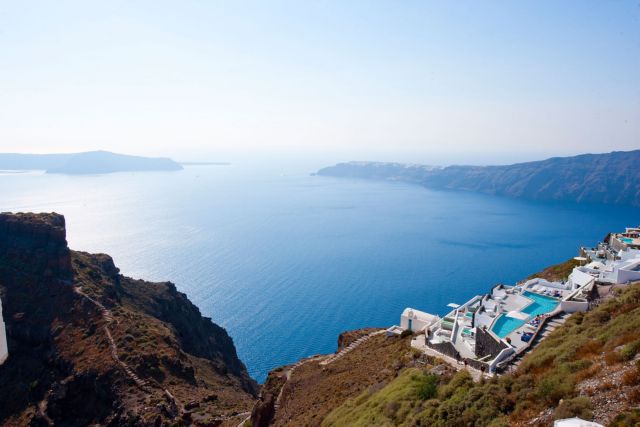 TUI: Ακύρωσε πακέτα διακοπών για πέντε ελληνικά νησιά - Φωτογραφία 1