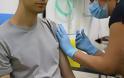 Γιατί μερικοί πλήρως εμβολιασμενοι  μολύνονται από κορονοϊό