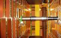CERN: Υποατομικό σωματίδιο εναλλάσσεται μεταξύ ύλης και αντιύλης-CERN new discovery