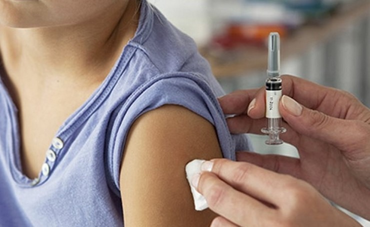 Κλείστηκαν 70.000 ραντεβού για εμβολιασμό από άτομα ηλικίας 25-29 - Φωτογραφία 1