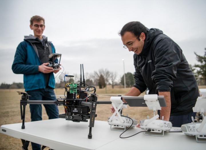 Drones με τεχνητή νοημοσύνη στη διάσωση ανθρώπων-A.I. drones rescue people - Φωτογραφία 4