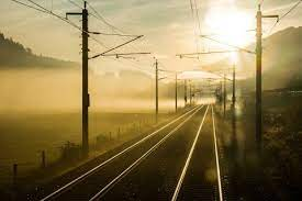 Η Ουγγαρία συζητά τη μείωση κατά 40% των τελών πρόσβασης στις σιδηροδρομικές υποδομές. - Φωτογραφία 1