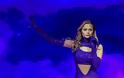 Εντυπωσίασε η Stefania στα MAD VMA 2021... | Video ...