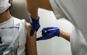 Υποχρεωτικός εμβολιασμός: Για ποιες κατηγορίες εργαζόμενων ισχύει