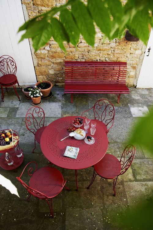 Προσθέστε Κόκκινες ...πινελιές στην αυλή ή το μπαλκόνι σας - Φωτογραφία 15