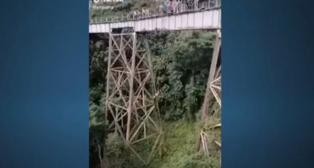 Κολομβία: Ετοιμαζόταν για bungee jumping, μπέρδεψε το σινιάλο και πήδηξε χωρίς να την έχουν δέσει - Φωτογραφία 1