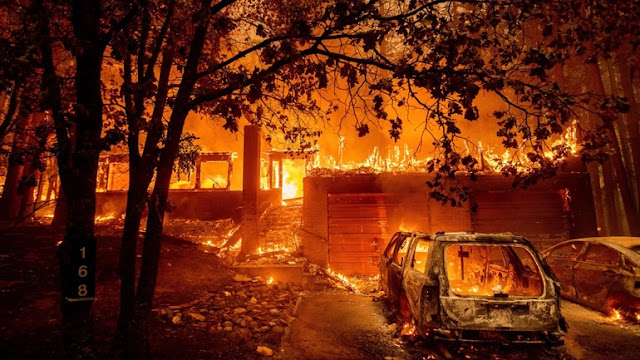 Η πυρκαγιά Ντίξι κατακαίει την Καλιφόρνια - Φωτογραφία 1