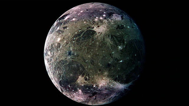 NASA: Το Hubble βρήκε νερό στον Γανυμήδη και μπορεί να γίνει νέα ΓΗ - Φωτογραφία 1