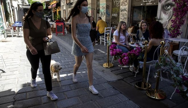 Κοροναϊός - Ελλάδα: Αλλάζουν οι οδηγίες στους πλήρως εμβολιασμένους μετά από επαφή με κρούσμα - Φωτογραφία 1