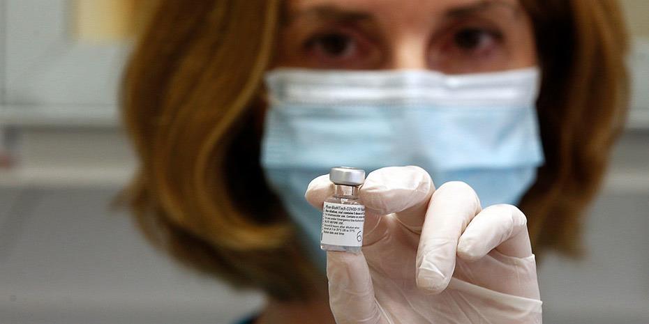 ΠΟΥ: Οχι σε τρίτες δόσεις πριν εμβολιαστούν φτωχές χώρες - Φωτογραφία 1