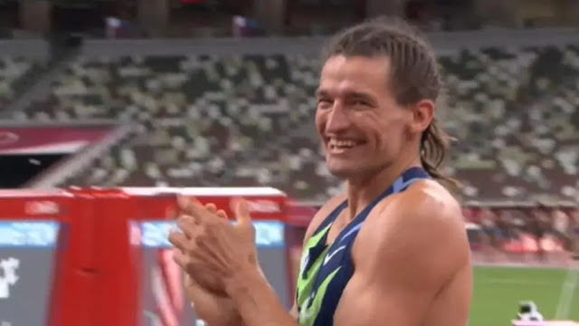 Ολυμπιακοί Αγώνες 2020: Επικός Ρώσος αθλητής πήγε να ξεγελάσει τους κριτές στο άλμα εις ύψος - Φωτογραφία 1