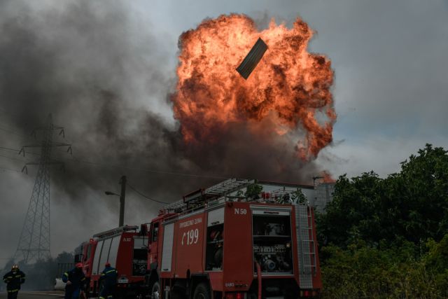 Φωτιά στην Αττική: Εντοπίστηκε εκρηκτικός μηχανισμός στην Πάρνηθα, προσήχθη ύποπτος - Φωτογραφία 1