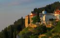 Ιερά Μονή Τιμίου Προδρόμου στην Σκόπελο - Φωτογραφία 1