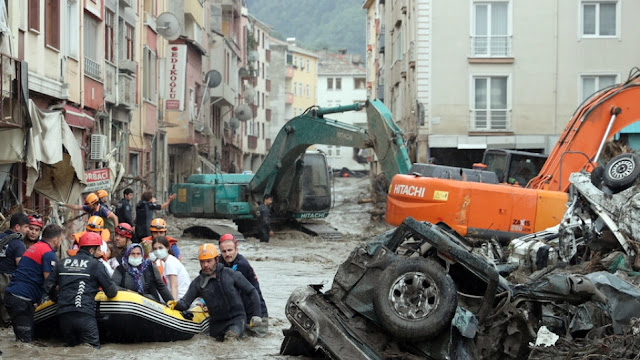 Τουρκία: Τουλάχιστον 44 οι νεκροί από τις σαρωτικές πλημμύρες - Φωτογραφία 1