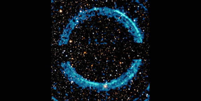 Διάστημα: Φανταστικά δακτυλίδια μιας μαύρης τρύπας… - Φωτογραφία 1