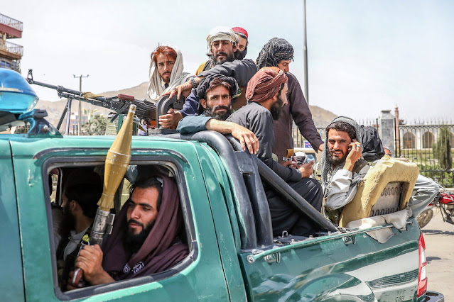 Αφγανιστάν: Τουλάχιστον τρεις νεκροί και 12 τραυματίες σε διαδήλωση κατά των Ταλιμπάν - Φωτογραφία 1