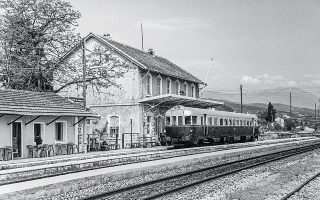 Το τρένο και η ιστορία της Βέροιας. - Φωτογραφία 1