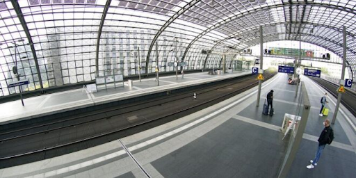 Γερμανία: Απεργούν για 5η ημέρα οι σιδηροδρομικοί. - Φωτογραφία 1
