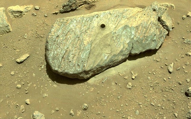 NASA: Ναι, το ρόβερ στον Άρη, εξερευνά μια αρχαία λίμνη - Φωτογραφία 1