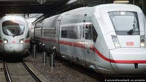 Γερμανία: Συμφωνία σιδηροδρόμων και μηχανοδηγών για τους μισθούς. - Φωτογραφία 1