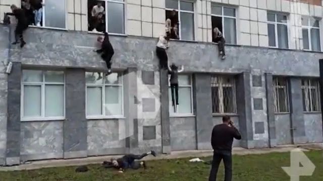 Ρωσία: 8 νεκροί από επίθεση ενόπλου σε πανεπιστήμιο - Πηδούσαν από τα παράθυρα για να σωθούν - Φωτογραφία 1