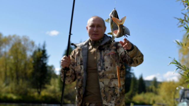 Διακοπές για τον Πούτιν - Πήγε για ψάρεμα και πεζοπορία - Φωτογραφία 1
