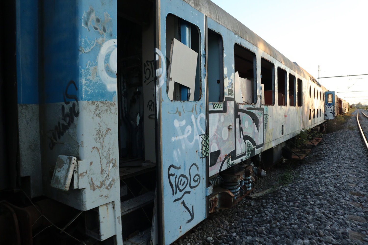 Λάρισα: Εκεί που «πεθαίνουν» τα τρένα…  Εικόνες και βίντεο. - Φωτογραφία 3