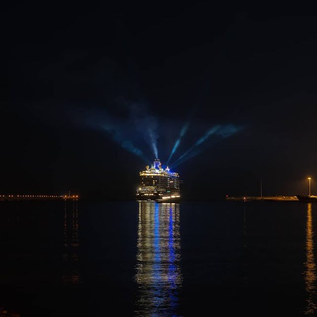 Ηράκλειο: Ένα εντυπωσιακό νυχτερινό λιμάνι (Pic) - Φωτογραφία 12